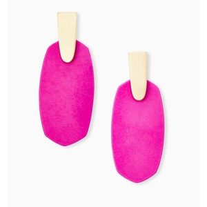Kendra Scott Magenta Earrings